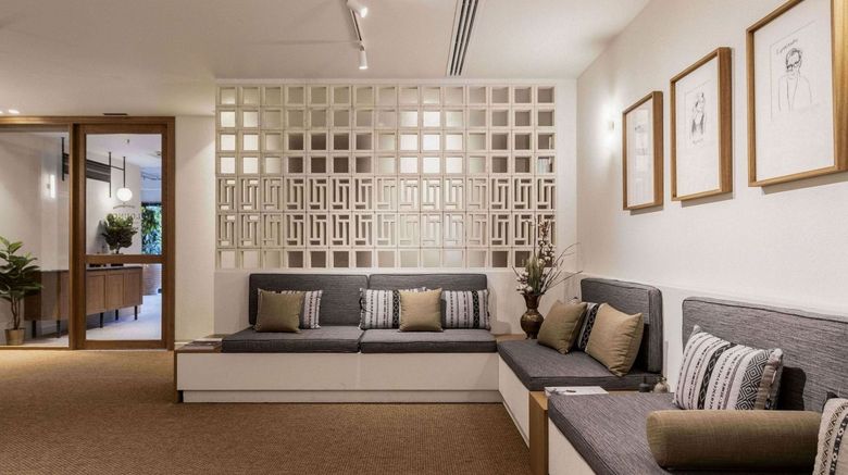 <b>Ergon House Lobby</b>. Images powered by <a href="https://www.leonardoworldwide.com/" title="Leonardo Worldwide" target="_blank">Leonardo</a>.