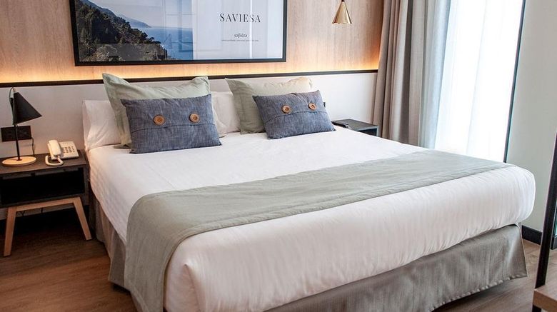 <b>Ars Magna Bleisure Hotel Room</b>. Images powered by <a href="https://www.leonardoworldwide.com/" title="Leonardo Worldwide" target="_blank">Leonardo</a>.