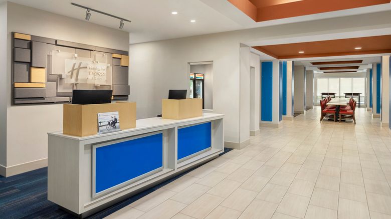<b>Holiday Inn Express/Stes Fort Myers East Lobby</b>. Images powered by <a href="https://www.leonardoworldwide.com/" title="Leonardo Worldwide" target="_blank">Leonardo</a>.