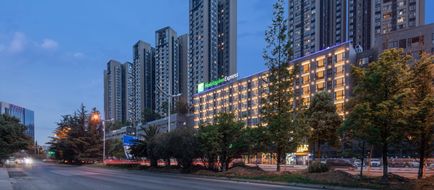 Holiday Inn Exp Jinyang Avenue Exterior