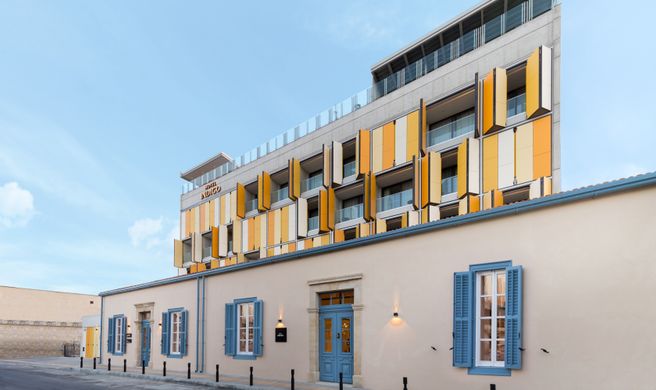 Hotel Indigo Larnaca Exterior