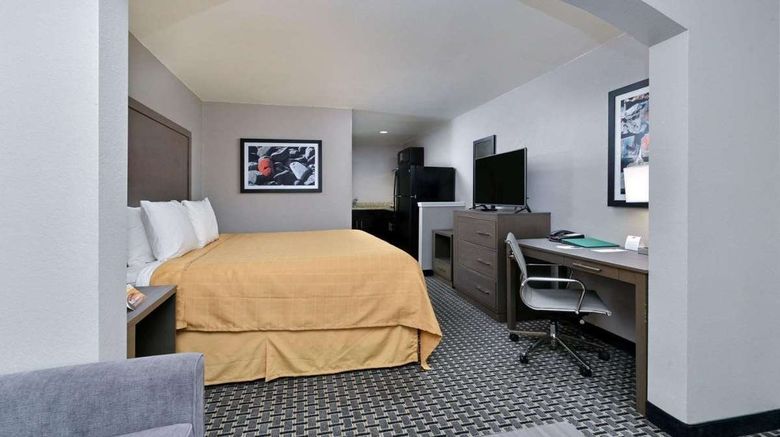 <b>Scottish Inn & Suites Cotulla Suite</b>. Images powered by <a href="https://www.leonardoworldwide.com/" title="Leonardo Worldwide" target="_blank">Leonardo</a>.