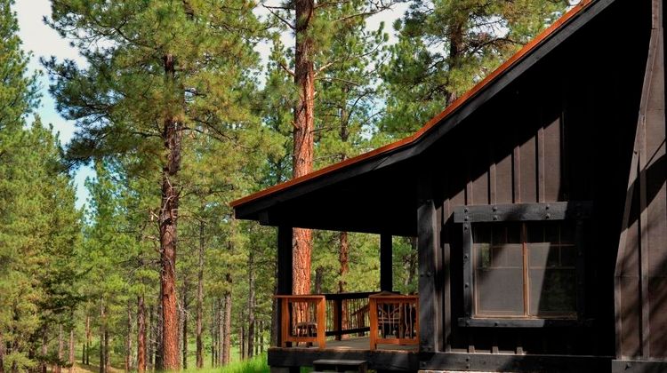 Paws Up Montana Exterior