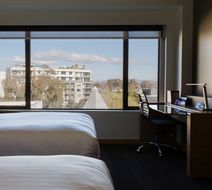 Crowne Plaza Canberra Room