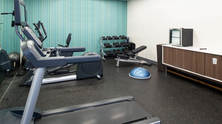 Holiday Inn Express LA West Downtown Health Club