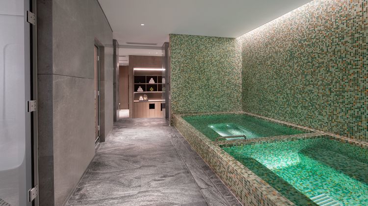 Fraser Residences Chengdu Pool