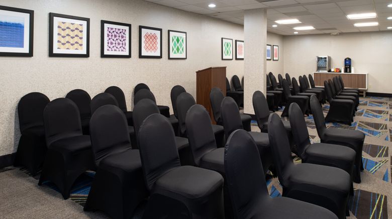 <b>Holiday Inn Express LA West Downtown Meeting</b>. Images powered by <a href="https://www.leonardoworldwide.com/" title="Leonardo Worldwide" target="_blank">Leonardo</a>.