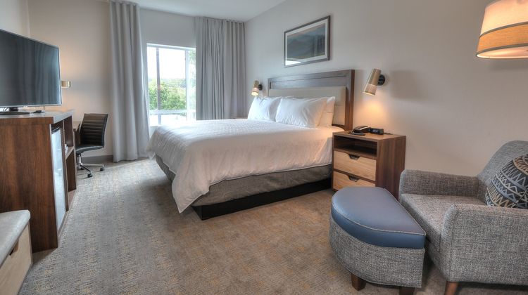 Holiday Inn & Suites Pigeon Forge Room