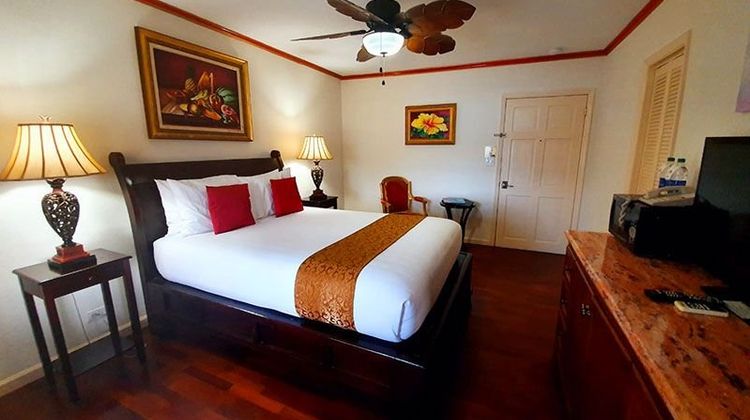 Ocean West Boutique Hotel Room