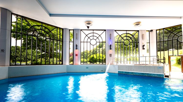 Crowne Plaza Gerrards Cross Hotel Pool