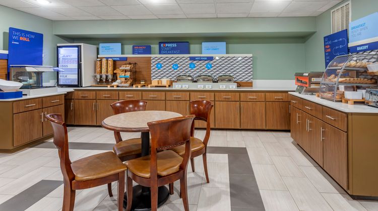 Holiday Inn Express Branson - Green Mtn Restaurant