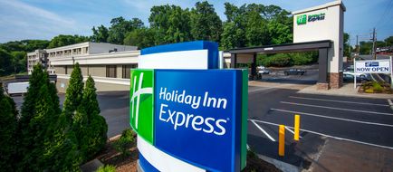 Holiday Inn Express - University Area Exterior