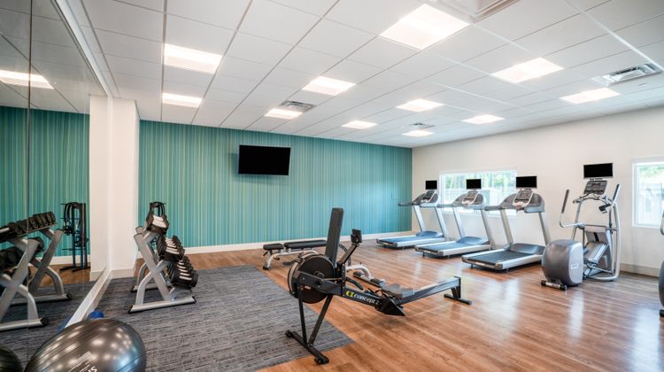 Holiday Inn Exp & Suites Atlanta Arp NE Health Club
