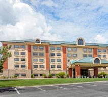 Holiday Inn Express Branson - Green Mtn Exterior