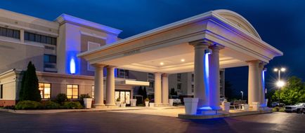 Holiday Inn Express Cincinnati-West Exterior