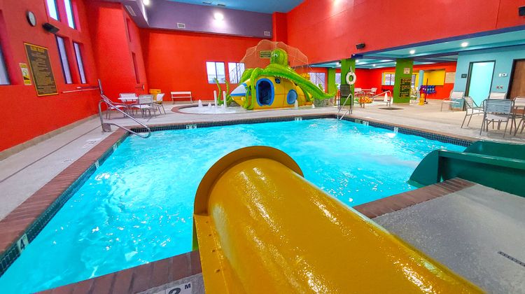 Holiday Inn Kearney Pool