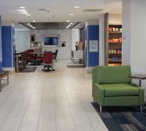 Holiday Inn Express Forest City Lobby
