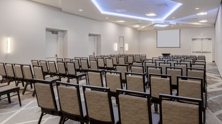 <b>Holiday Inn La Mirada Meeting</b>. Images powered by <a href="https://www.leonardoworldwide.com/" title="Leonardo Worldwide" target="_blank">Leonardo</a>.