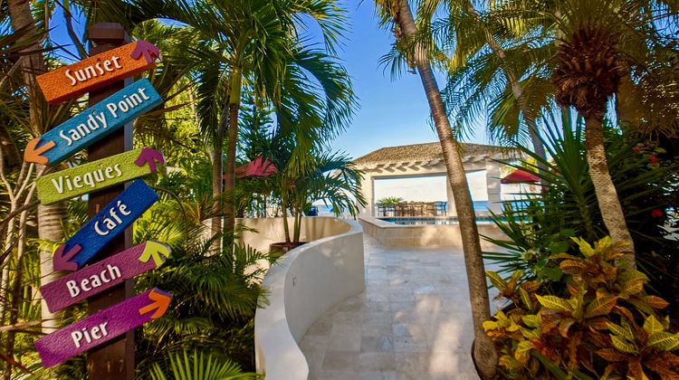 Sand Castle On The Beach Resort Exterior