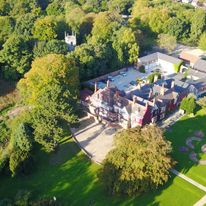 Healing Manor Hotel