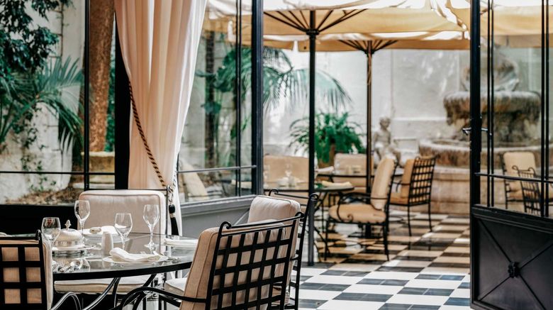 <b>El Palace Barcelona Restaurant</b>. Images powered by <a href="https://www.leonardoworldwide.com/" title="Leonardo Worldwide" target="_blank">Leonardo</a>.