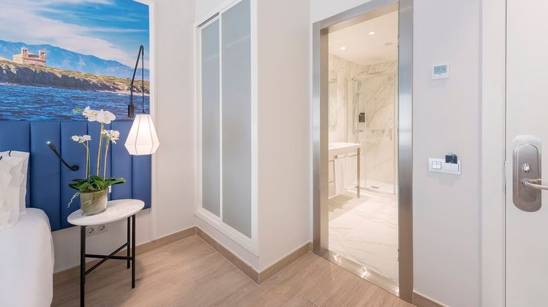 <b>Eurostars Mediterranea Plaza Room</b>. Images powered by <a href="https://www.leonardoworldwide.com/" title="Leonardo Worldwide" target="_blank">Leonardo</a>.
