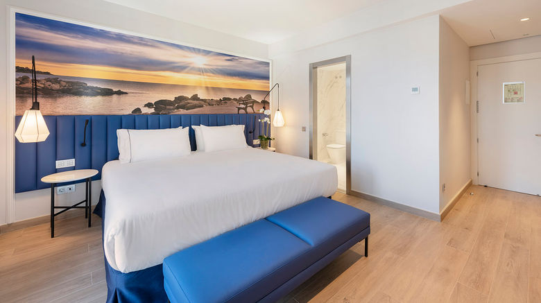 <b>Eurostars Mediterranea Plaza Room</b>. Images powered by <a href="https://www.leonardoworldwide.com/" title="Leonardo Worldwide" target="_blank">Leonardo</a>.