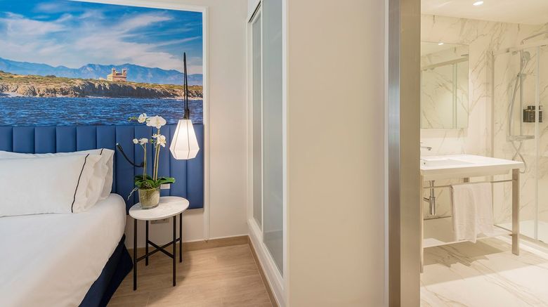 <b>Eurostars Mediterranea Plaza Room</b>. Images powered by <a href="https://www.leonardoworldwide.com/" title="Leonardo Worldwide" target="_blank">Leonardo</a>.