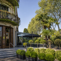 De la Ville Hotel