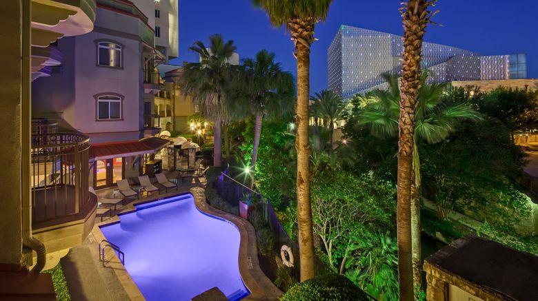 <b>Hotel Indigo San Antonio Riverwalk Pool</b>. Images powered by <a href="https://www.leonardoworldwide.com/" title="Leonardo Worldwide" target="_blank">Leonardo</a>.