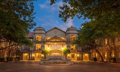Hotel Indigo San Antonio Riverwalk