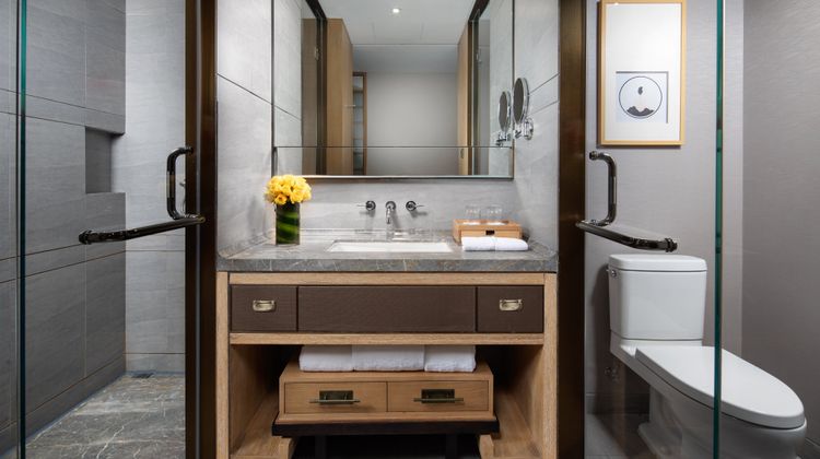 Holiday Inn Dalian Hot Spring Room