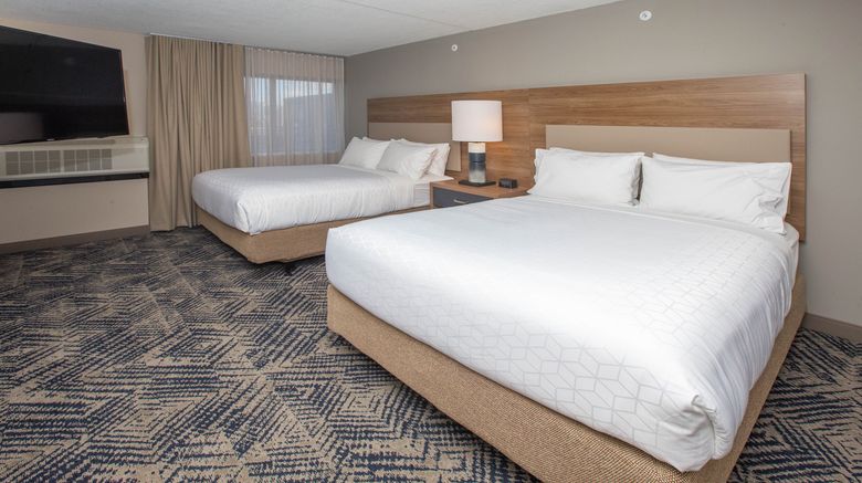 <b>Candlewood Suites Cleveland South Room</b>. Images powered by <a href="https://www.leonardoworldwide.com/" title="Leonardo Worldwide" target="_blank">Leonardo</a>.