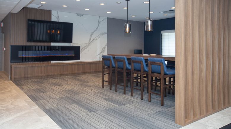 <b>Candlewood Suites Cleveland South Lobby</b>. Images powered by <a href="https://www.leonardoworldwide.com/" title="Leonardo Worldwide" target="_blank">Leonardo</a>.