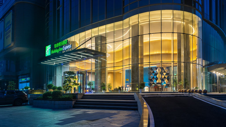 Holiday Inn Express Financial Center Exterior. Images powered by <a href="https://www.leonardoworldwide.com" target="_blank" rel="noopener">Leonardo</a>.