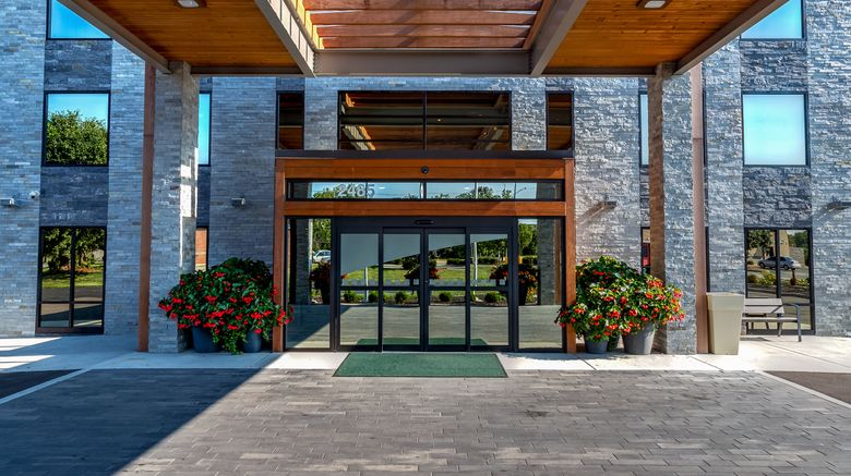 <b>Holiday Inn Columbus Exterior</b>. Images powered by <a href="https://www.leonardoworldwide.com/" title="Leonardo Worldwide" target="_blank">Leonardo</a>.