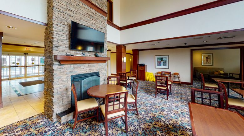 <b>Staybridge Suites Valley Forge Restaurant</b>. Images powered by <a href="https://www.leonardoworldwide.com/" title="Leonardo Worldwide" target="_blank">Leonardo</a>.