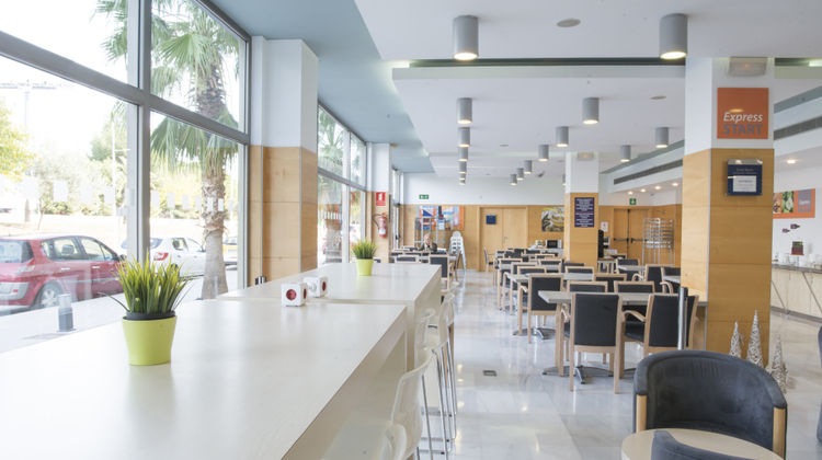Holiday Inn Express Madrid-Alcorcon Restaurant
