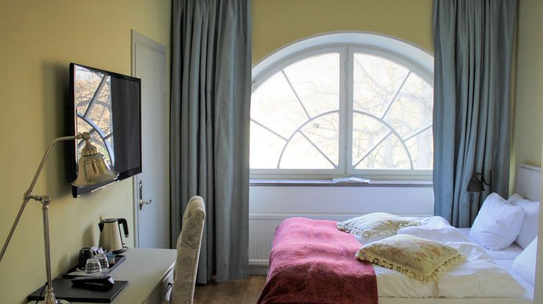 <b>Rosersbergs Slottshotell Room</b>. Images powered by <a href="https://www.leonardoworldwide.com/" title="Leonardo Worldwide" target="_blank">Leonardo</a>.