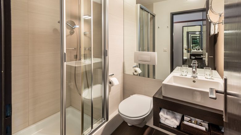 <b>Seehotel Sternen Room</b>. Images powered by <a href="https://www.leonardoworldwide.com/" title="Leonardo Worldwide" target="_blank">Leonardo</a>.