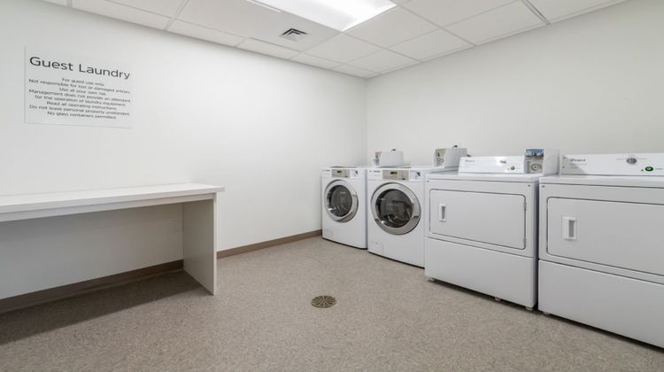 Holiday Inn Express & Suites Marion Other