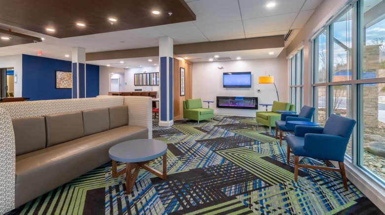 <b>Holiday Inn Express & Suites Marion Lobby</b>. Images powered by <a href="https://www.leonardoworldwide.com/" title="Leonardo Worldwide" target="_blank">Leonardo</a>.