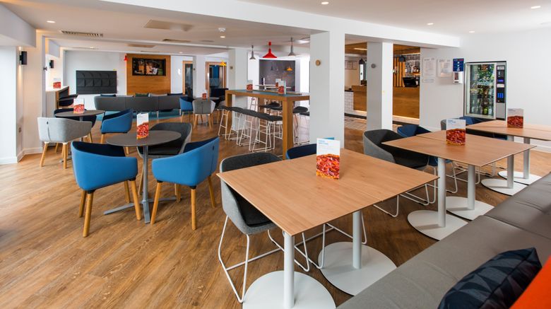 <b>Holiday Inn Express Cardiff Bay Restaurant</b>. Images powered by <a href="https://www.leonardoworldwide.com/" title="Leonardo Worldwide" target="_blank">Leonardo</a>.