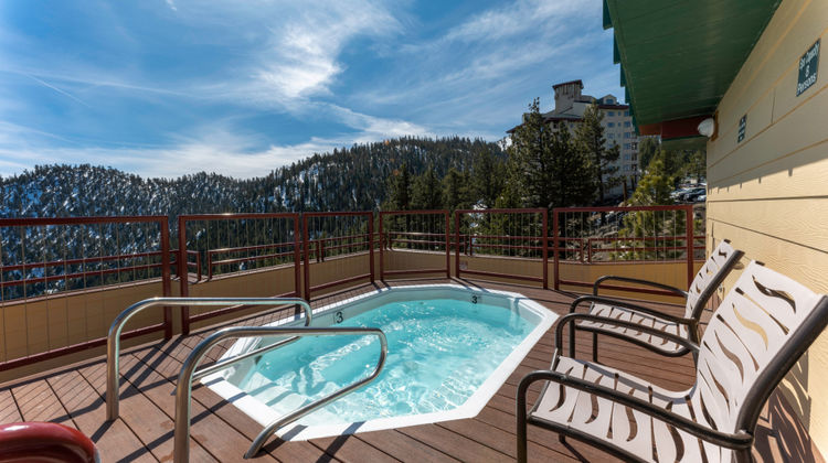 Holiday Inn Club Vacations Tahoe Ridge Pool