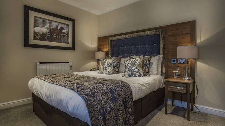 Admiral Rodney Hotel Room