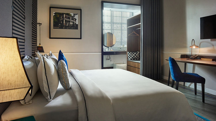 The Edison George Town Room