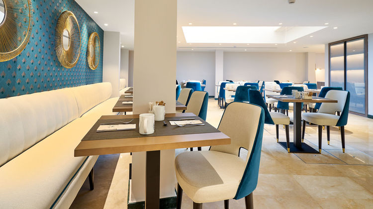 Exe Astoria Restaurant