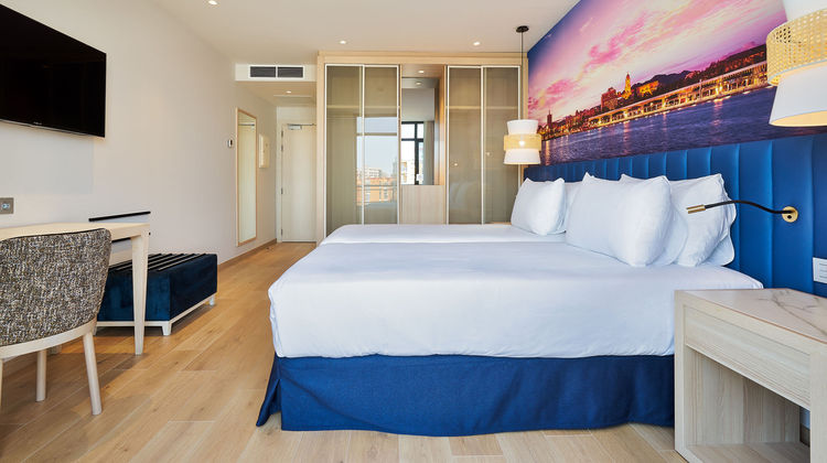 Exe Astoria Room