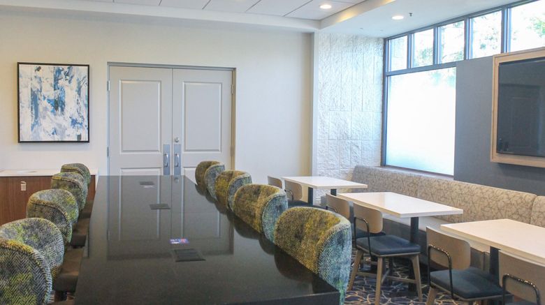 <b>Holiday Inn Express & Suites Restaurant</b>. Images powered by <a href="https://www.leonardoworldwide.com/" title="Leonardo Worldwide" target="_blank">Leonardo</a>.