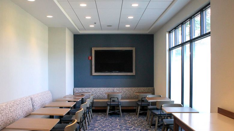 <b>Holiday Inn Express & Suites Restaurant</b>. Images powered by <a href="https://www.leonardoworldwide.com/" title="Leonardo Worldwide" target="_blank">Leonardo</a>.